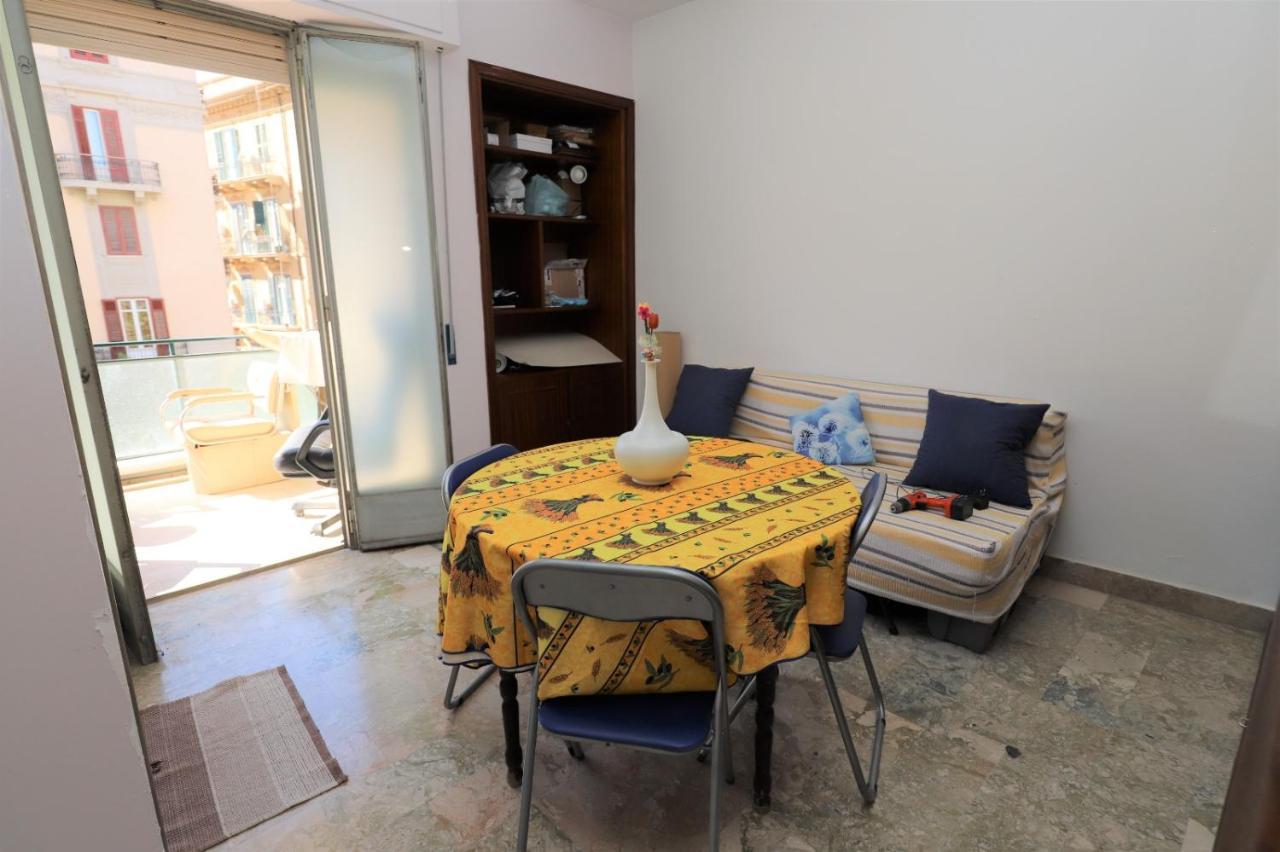 Solo Single Under 40 - Fkk Naturist Culture - Volunteer Welcome Palermo Kültér fotó